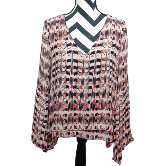 Parker Rita 100% Silk Sz M Bell Sleeve Flowy Abstract Artsy Blouse - Picture 1 of 14